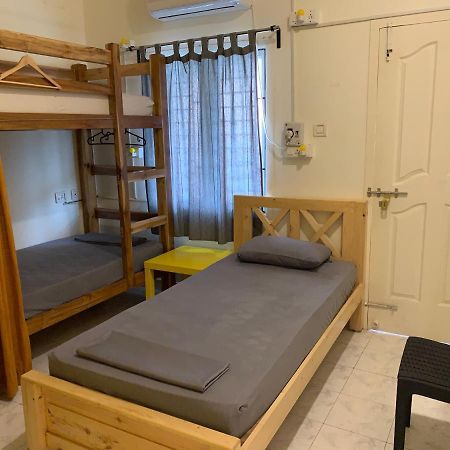 Hostel 11 Ченнаи Экстерьер фото