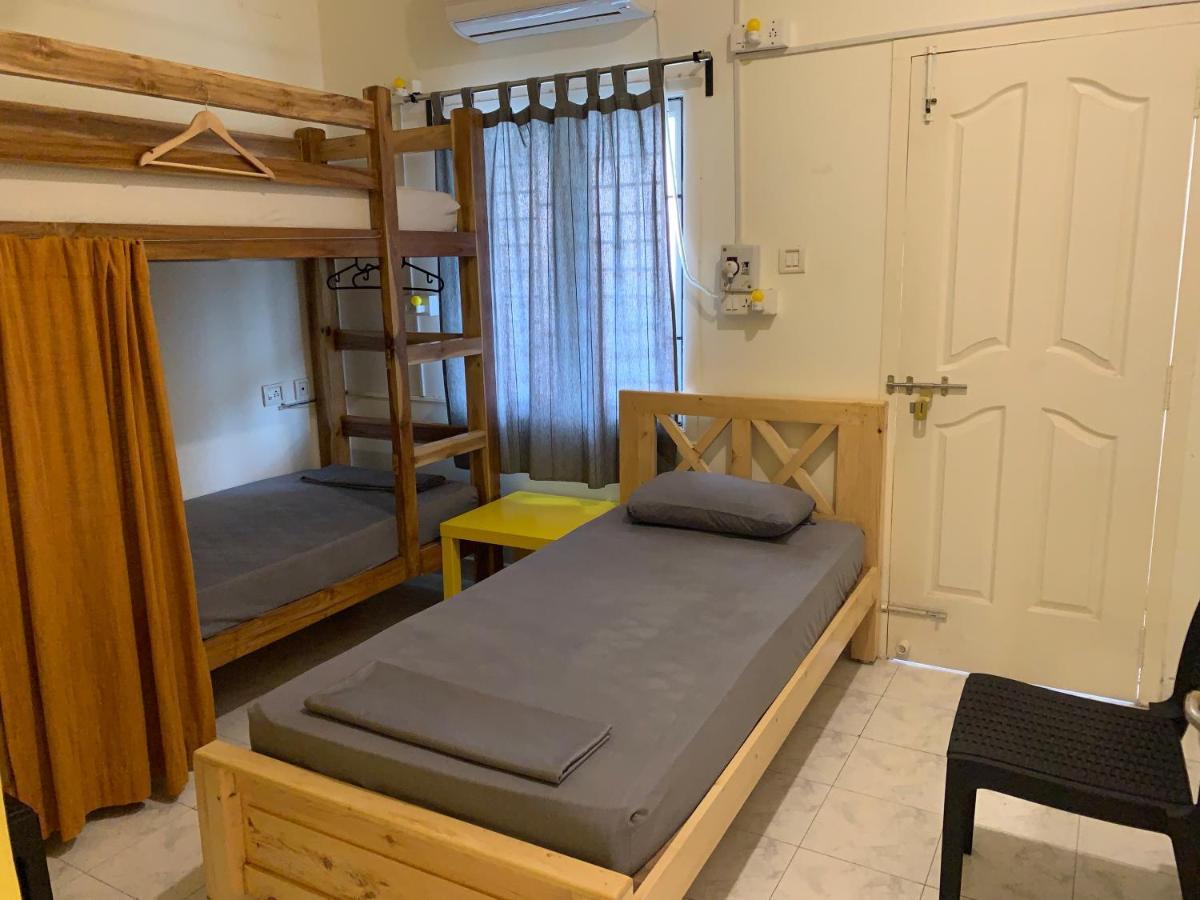 Hostel 11 Ченнаи Экстерьер фото